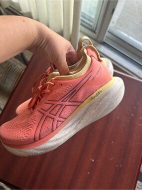 ASICS GEL-NIMBUS 25 Running Shoes
